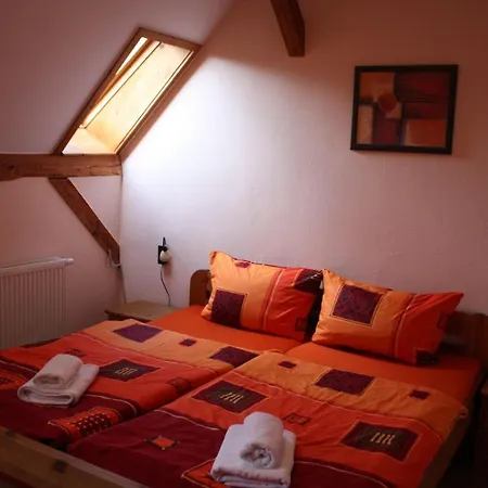 Landhaus-suite-zum-see Διαμέρισμα